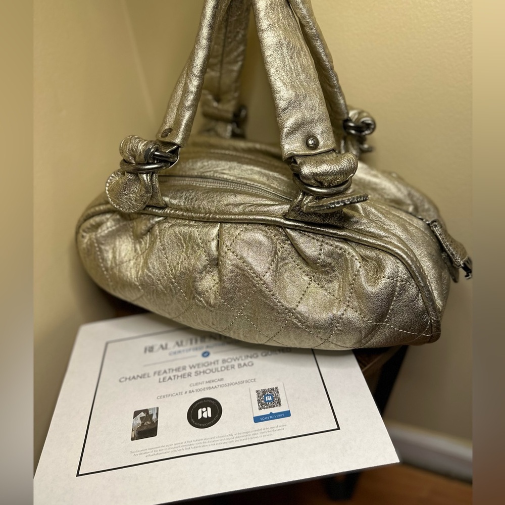 WIN THIS FOR $3!! Vintage Chanel Feather Weight Bowling Quilted Leather Bag - Picture 1 of 11
